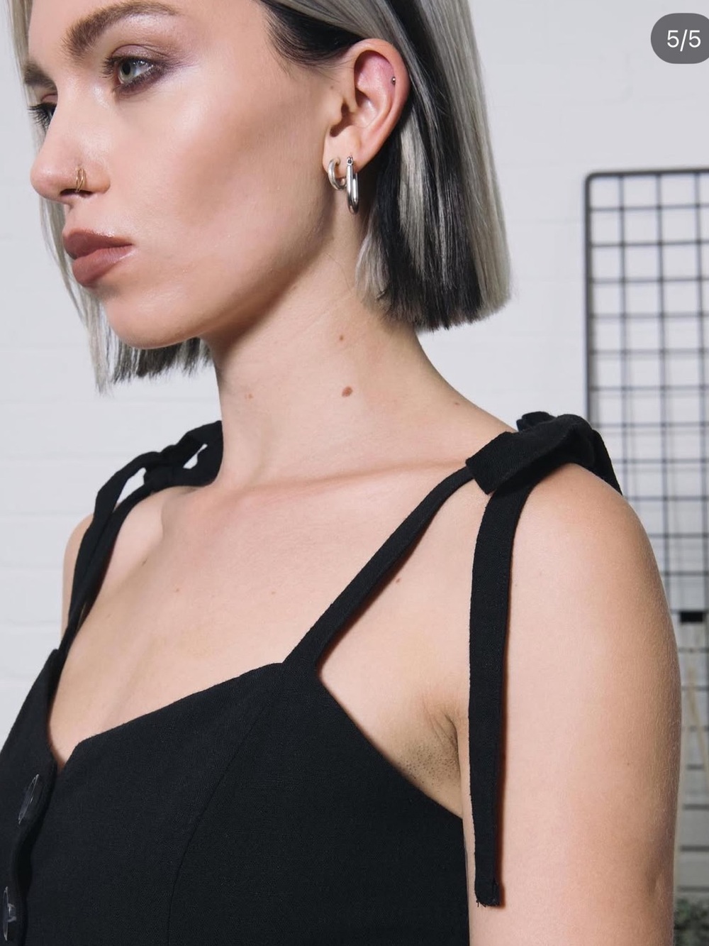 🖤SOLD🖤 Mary Wyatt London | Sister Mary Multi Way Top - Picture 4 of 15